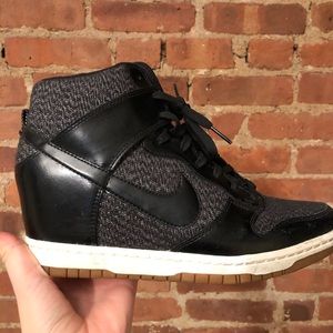 Nike Dunk Sky Hi Mesh Sneaker